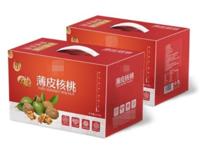 來濟(jì)南禮品盒定制廠家定制干果禮盒，讓您過個(gè)喜慶年！