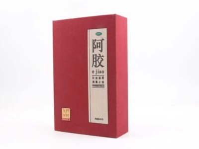 包裝盒定制廠家提醒，在包裝盒定制過程中，注意色彩問題的“重要性”