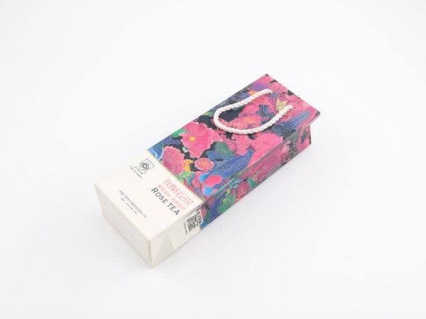 要想包裝禮品盒定做好，創(chuàng)意插畫少不了