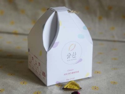 濟(jì)南包裝盒廠家設(shè)計(jì)的化妝品包裝盒，如何得到消費(fèi)者認(rèn)可？